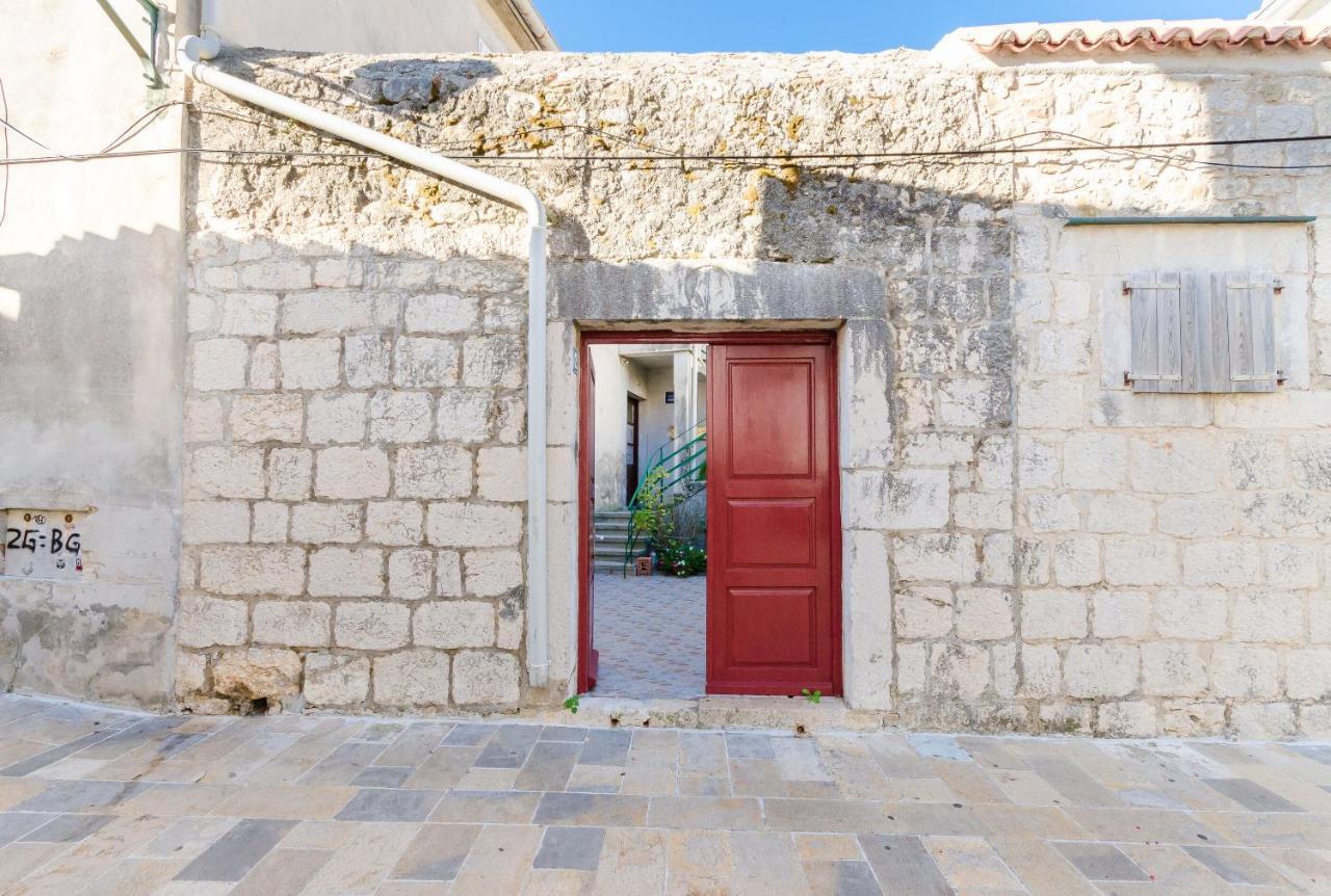 Rooms Sonja P Rab Town Exterior photo